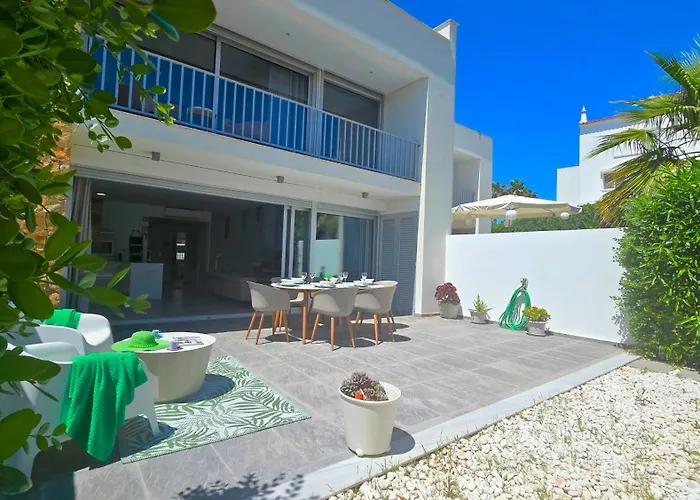 Segolene Design Vila *